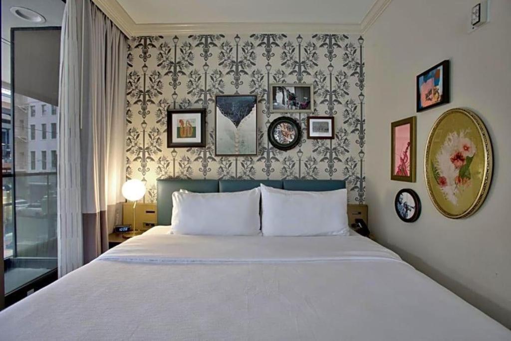 Royal St. Charles Hotel New Orleans Buitenkant foto