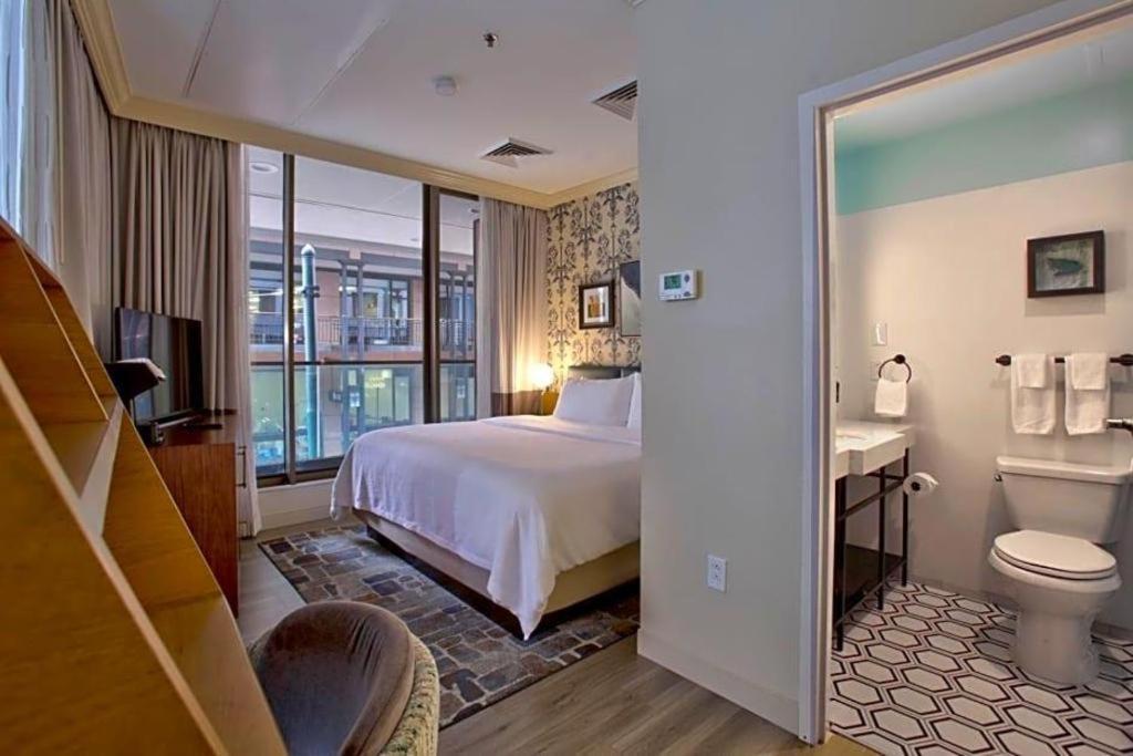 Royal St. Charles Hotel New Orleans Buitenkant foto