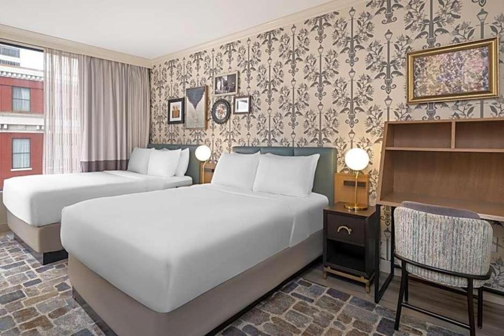 Royal St. Charles Hotel New Orleans Buitenkant foto